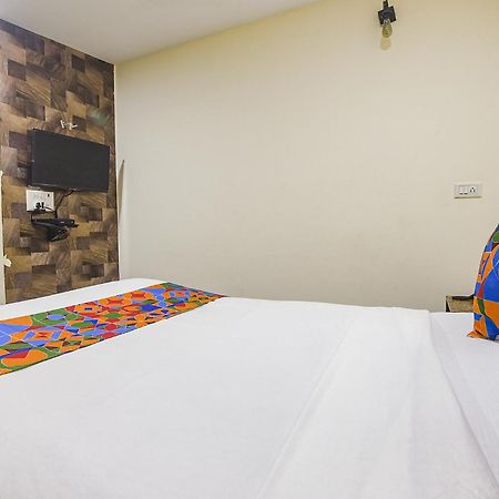 Fabhotel Rj 18 Beach Resort - Nr Baga Beach 외부 사진
