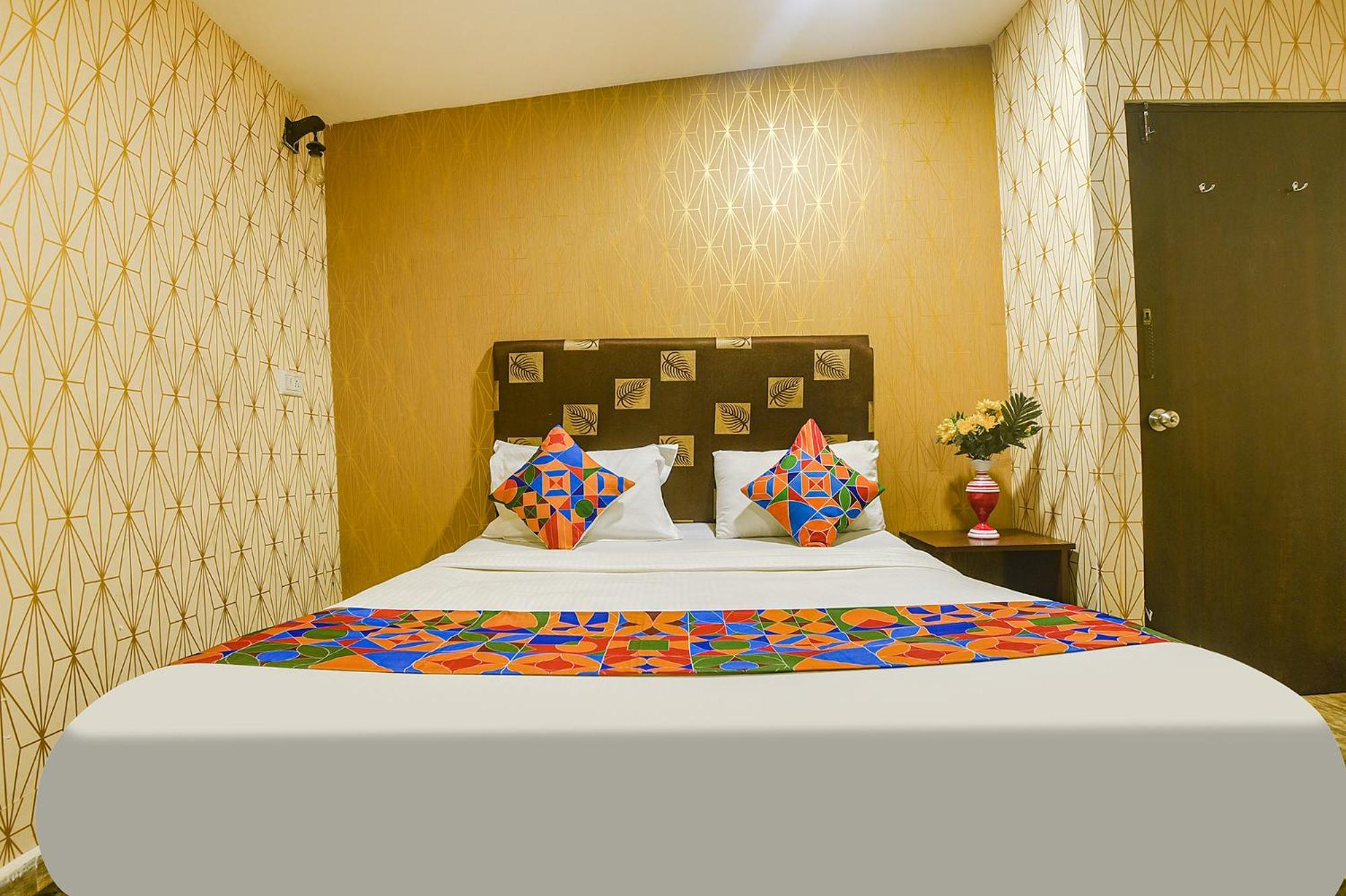 Fabhotel Rj 18 Beach Resort - Nr Baga Beach 외부 사진