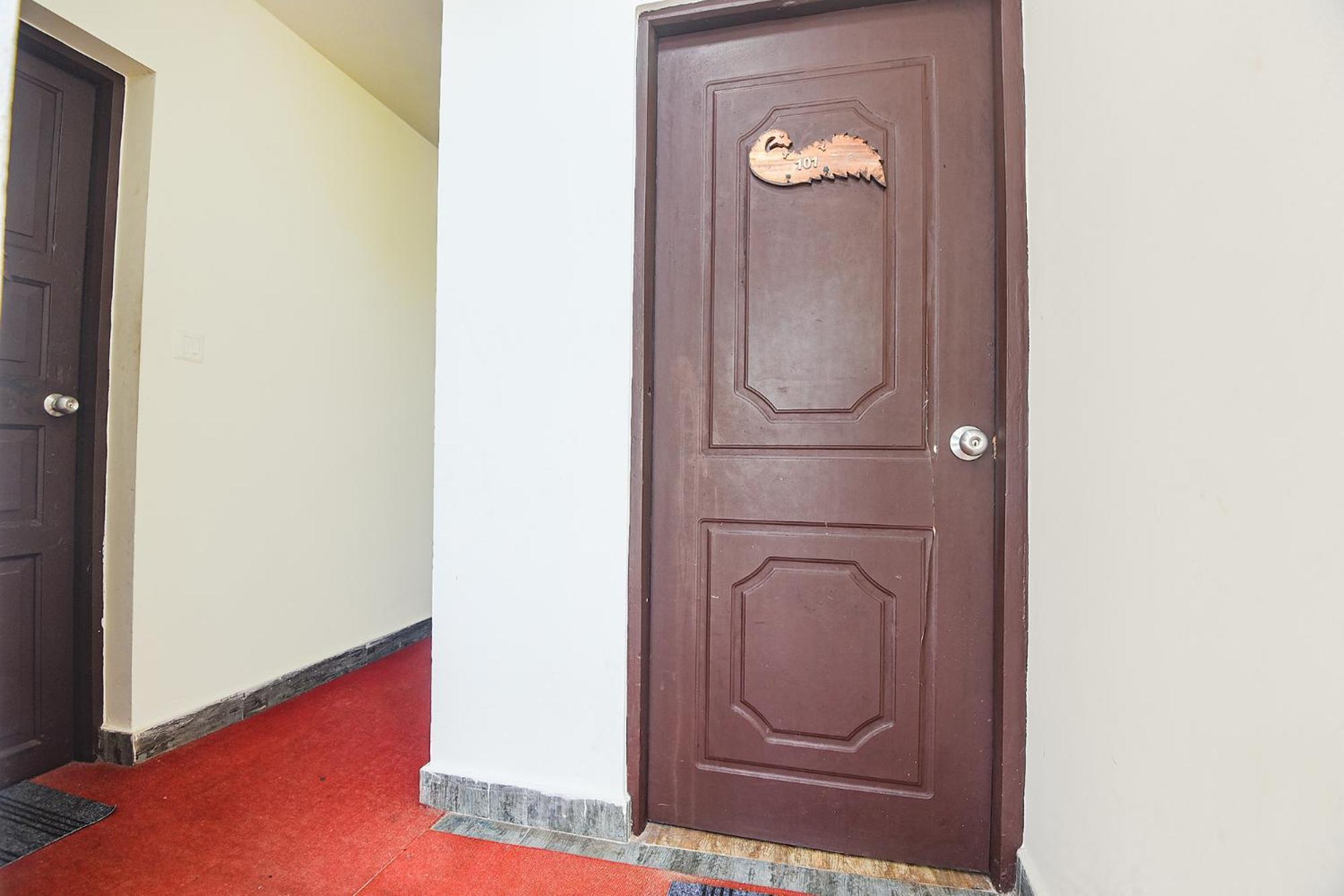 Fabhotel Rj 18 Beach Resort - Nr Baga Beach 외부 사진