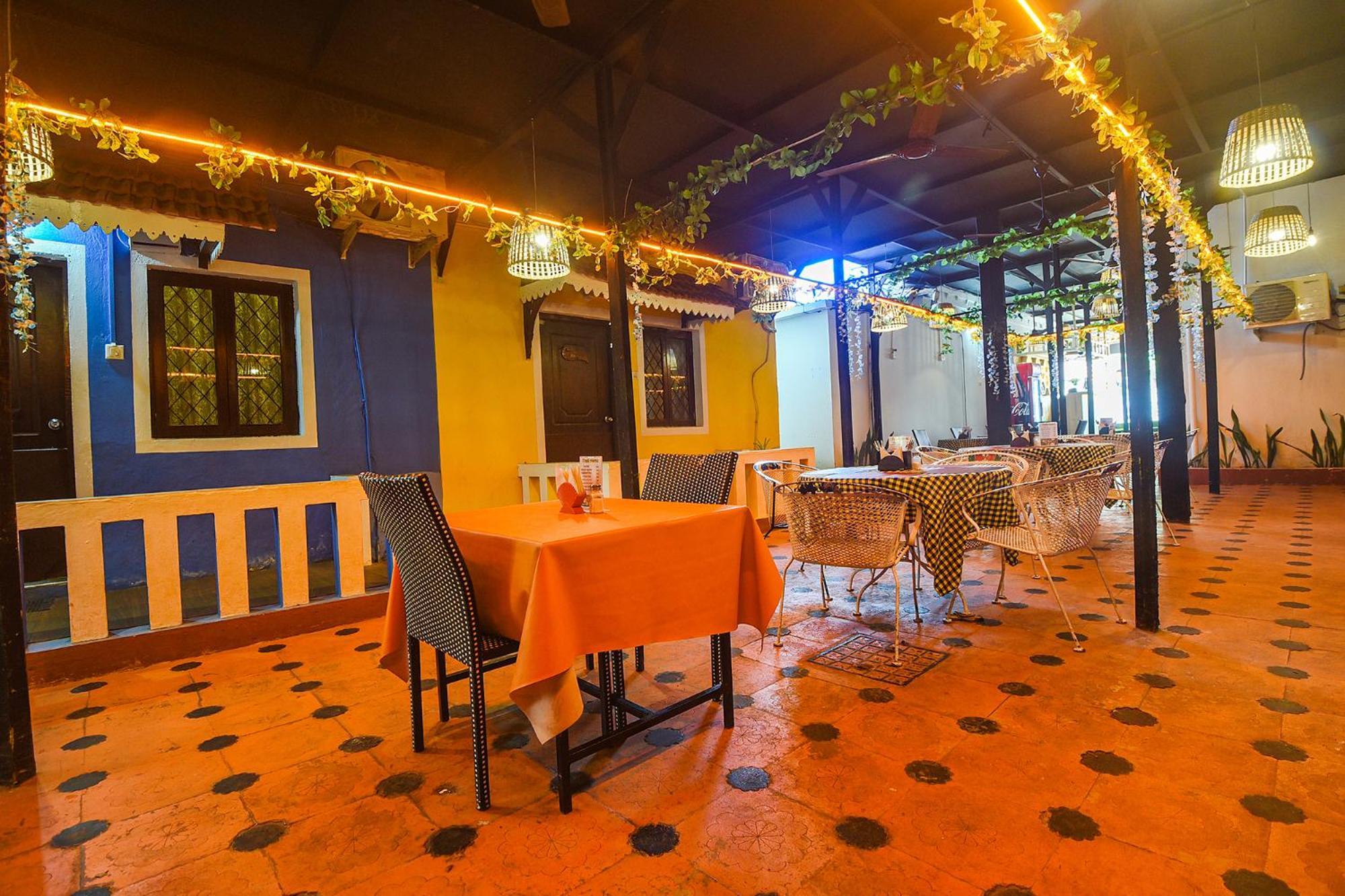 Fabhotel Rj 18 Beach Resort - Nr Baga Beach 외부 사진