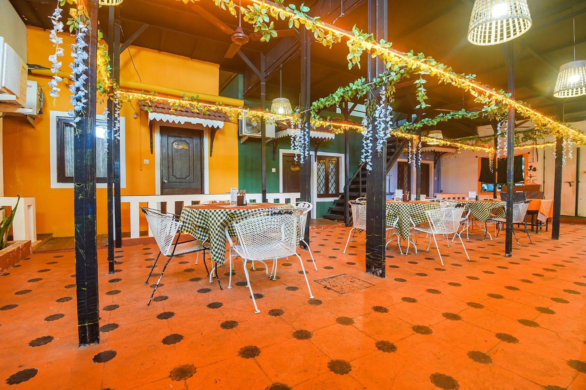 Fabhotel Rj 18 Beach Resort - Nr Baga Beach 외부 사진